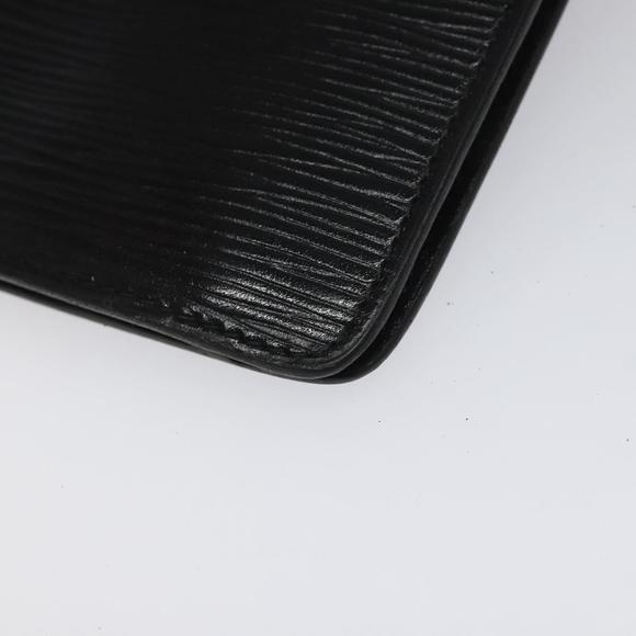 LOUIS VUITTON Epi Montagne 20 Clutch Bag Black LV Auth ep7435 - Picture 15 of 16